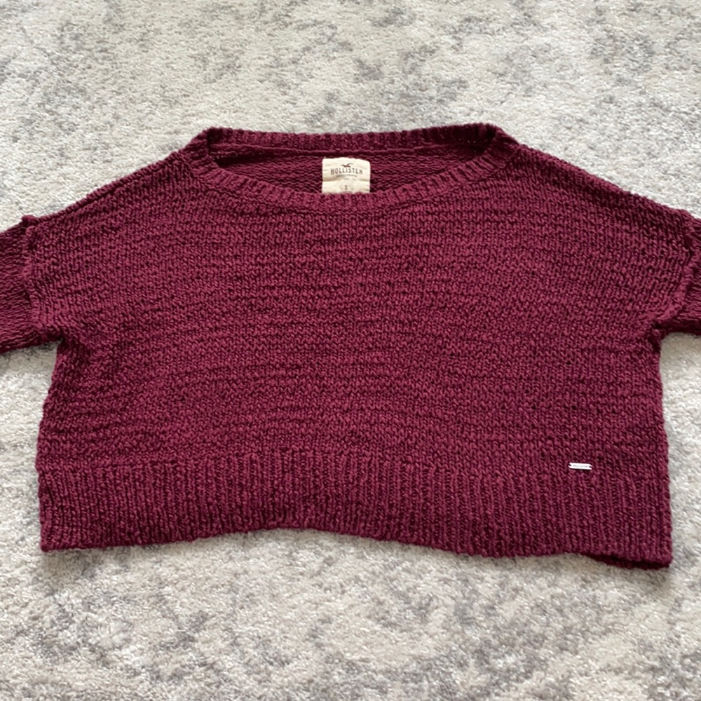 Cropped Hollister Sweater